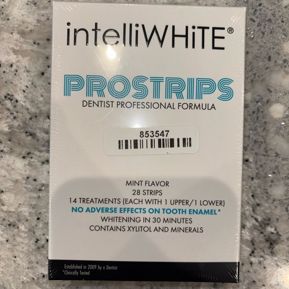 Intelliwhite Prostrips 14-Treatment Mint Teeth Whitening Kit - Picture 1 of 5